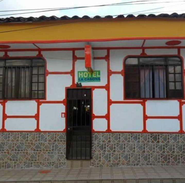 Hotel Posada La Casona La Tebaida Exterior photo